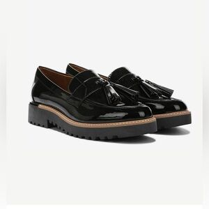 Franco Sarto Carolyn Tassel loafer size 6.5